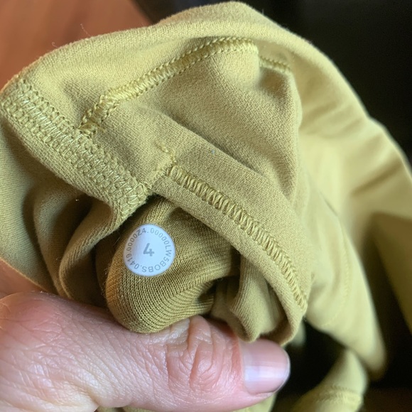 Lululemon align grape leaf 4 - Picture 3 of 4